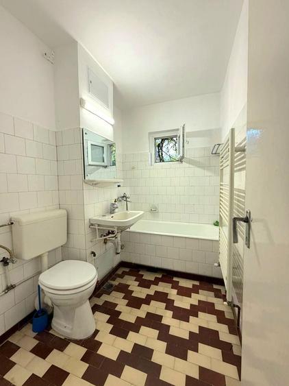 Apartament cu 2 camere semidecomandat în Aradului