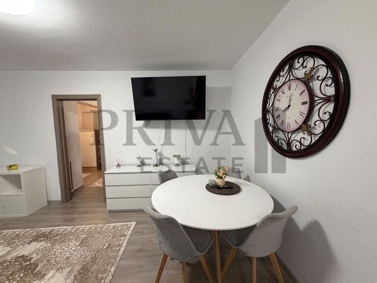 Apartament cu 2 camere semidecomandat, mobilat în Circumvalațiunii
