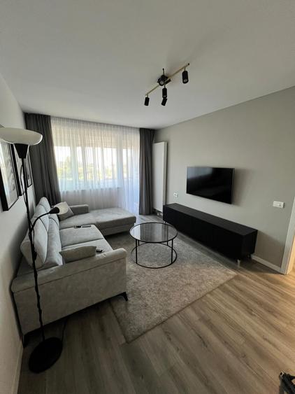 Apartament cu 2 camere decomandat în Torontalului