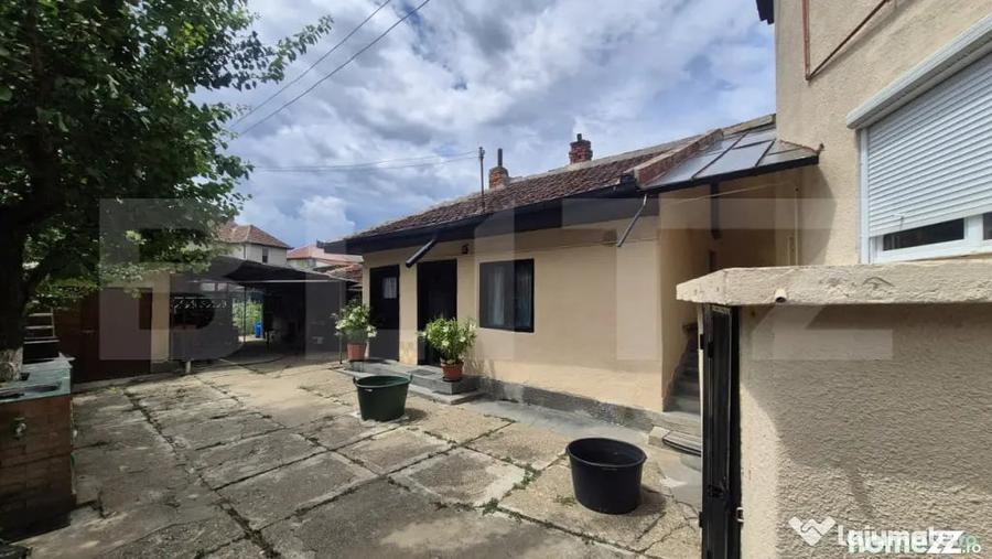Casă cu 1 camere cu Teren 500 Mp în Titulescu
