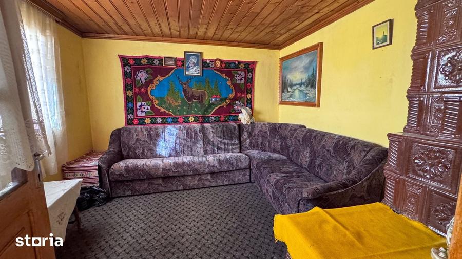 Casă cu 5 camere cu Teren 1340 Mp în Central