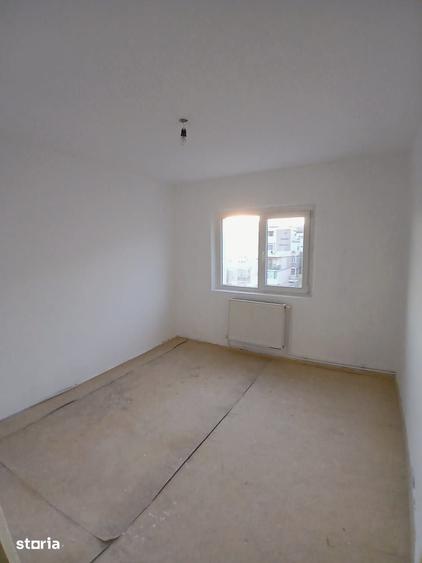 Apartament cu 4 camere în Central