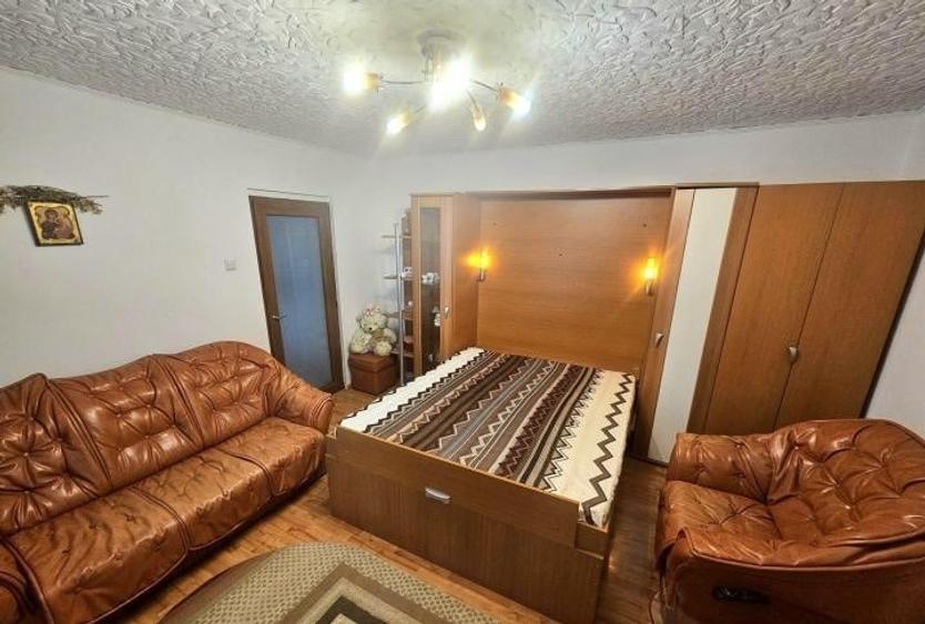 Apartament cu 2 camere decomandat, mobilat în Păcii