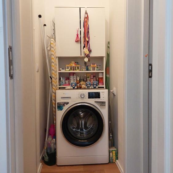 Apartament cu 3 camere semidecomandat în Țiglina 2