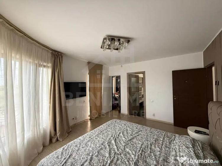 Casă cu 5 camere cu Teren 509 Mp în Cârcea