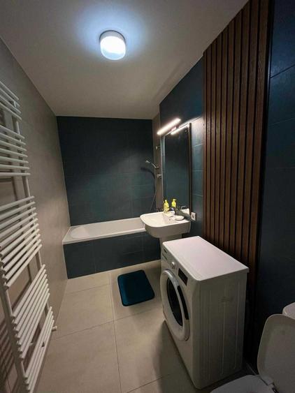 Apartament cu 2 camere decomandat în Politehnica