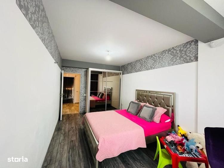 Casă cu 4 camere cu Teren 170 Mp în Palazu Mare