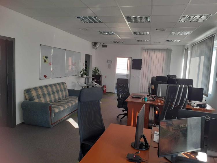 Spațiu comercial, de 110 mp, în Dosu Bricii
