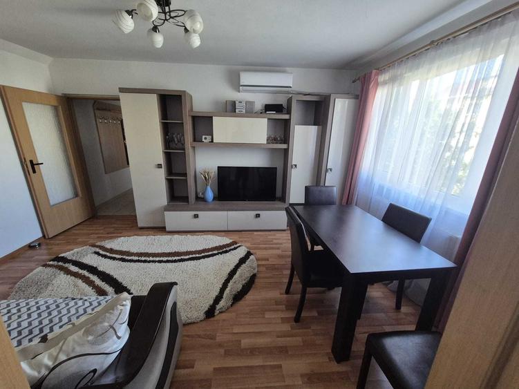 Apartament cu 2 camere semidecomandat în Central