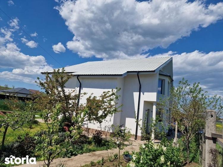 Casă cu 4 camere cu Teren 206 Mp în Tulucești