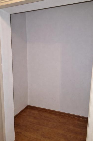 Apartament cu 3 camere semidecomandat în Ultracentral