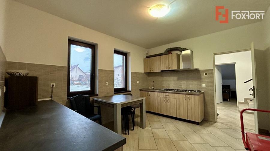 Casă individuală cu 5 camere cu Teren 1506 Mp în Sânandrei