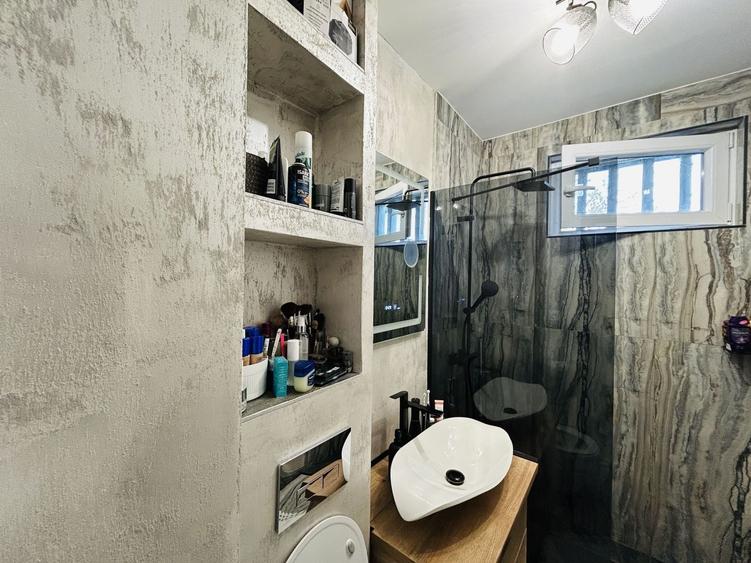 Apartament cu 2 camere decomandat în Hipodrom 2
