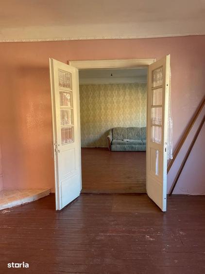 Casă cu 2 camere cu Teren 430 Mp în Libertății