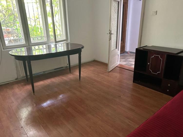 Casă cu 4 camere în Humulești