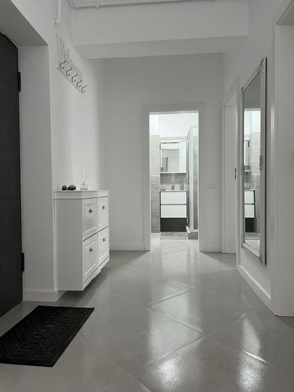 Apartament cu 2 camere decomandat în Regie