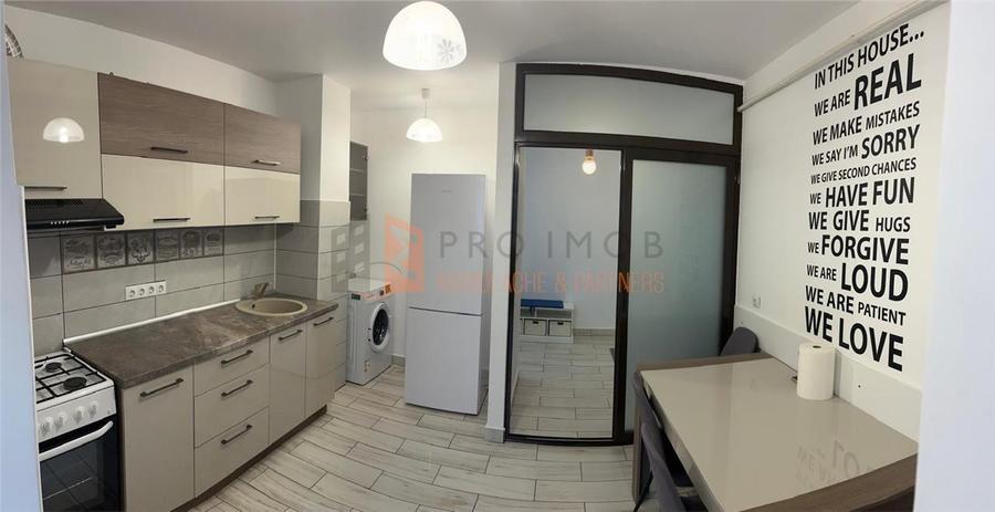 Apartament cu 3 camere decomandat, mobilat în Unirii Sud