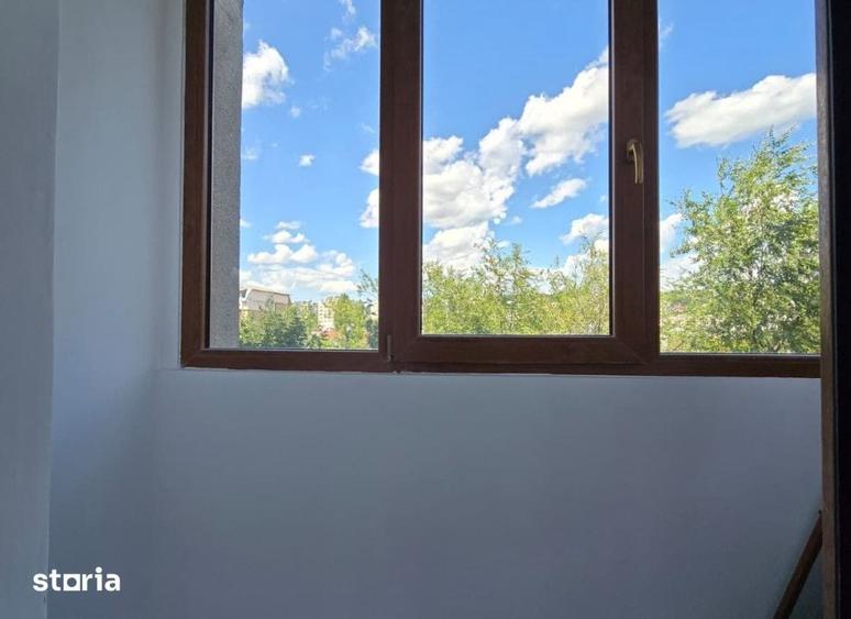 Apartament cu 3 camere în Alexandru cel Bun