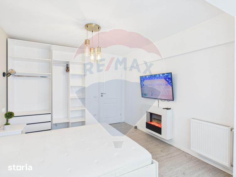 Apartament cu 3 camere în Tei
