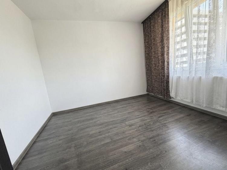 Apartament cu 2 camere semidecomandat în Sud