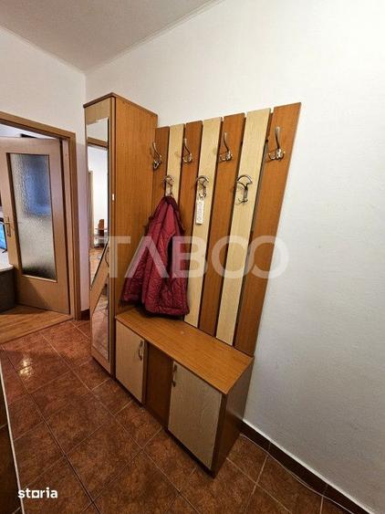Apartament cu 2 camere nedecomandat, mobilat în Mihai Viteazul