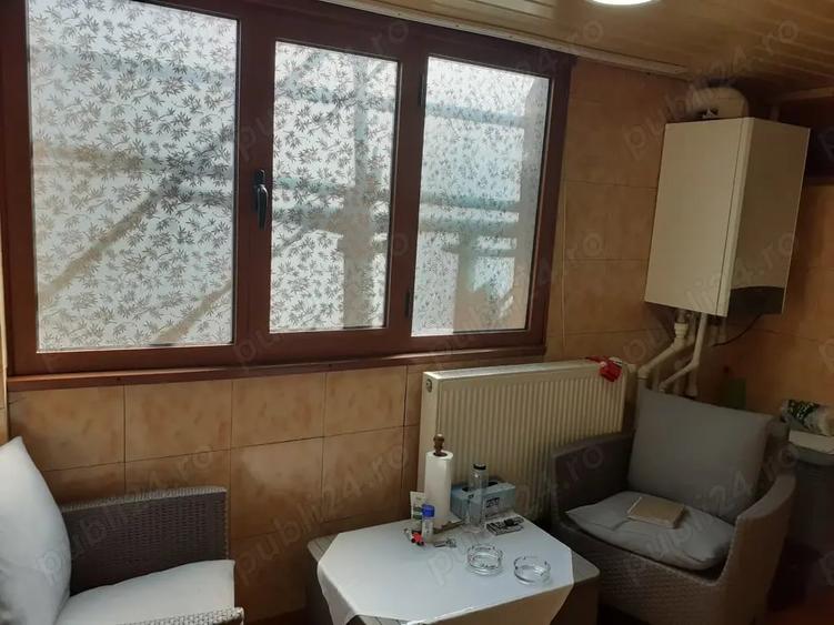 Casă cu 6 camere cu Teren 283 Mp în Școlilor