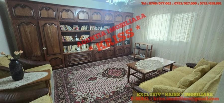 Apartament cu 3 camere decomandat în Găvana