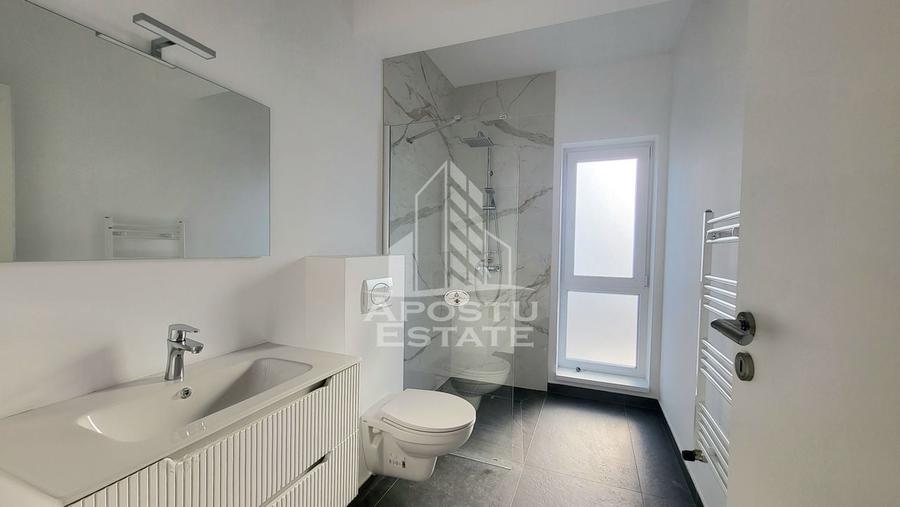 Duplex cu 4 camere cu Canalizare în Dumbrăvița