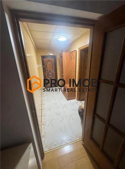 Apartament cu 2 camere decomandat, mobilat în 1 Decembrie
