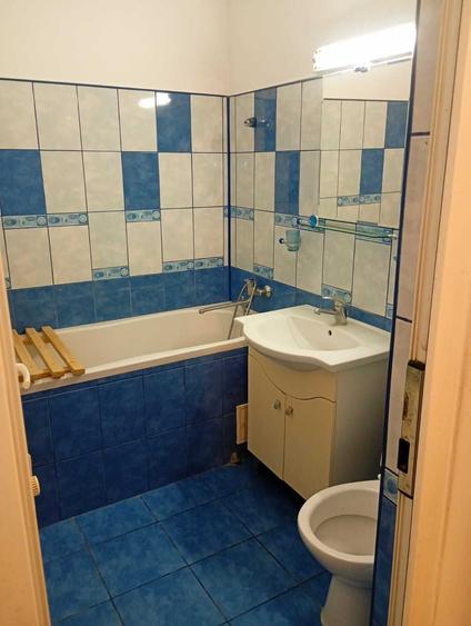 Apartament cu 2 camere semidecomandat în Exterior Vest