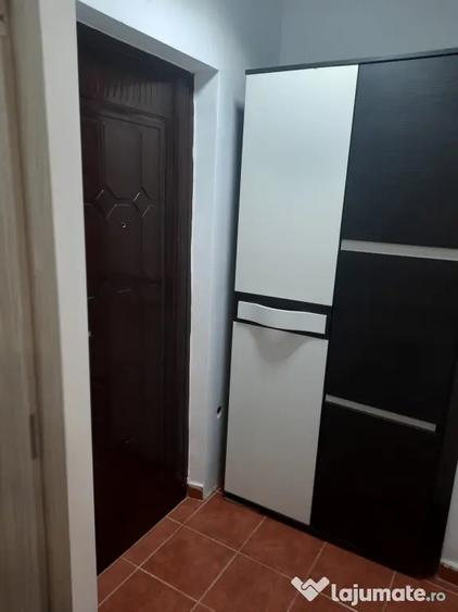 Garsonieră decomandată, mobilată în Zorilor