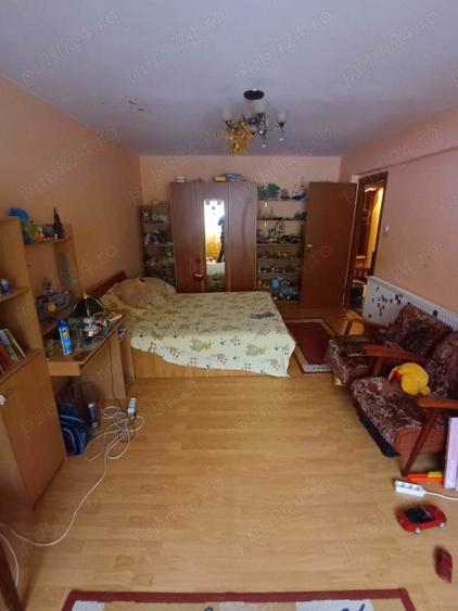 Apartament cu 2 camere decomandat în Satu Nou