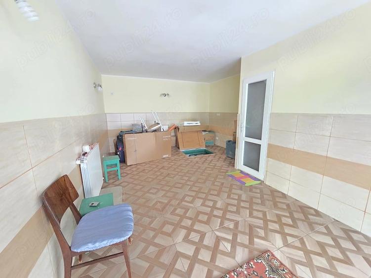 Spațiu comercial, de 62 mp, în Micro 17
