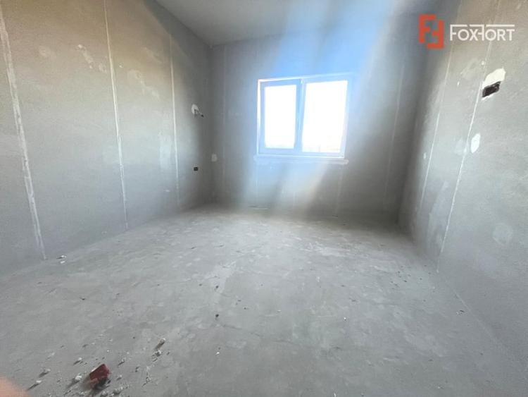 Duplex cu 4 camere cu Canalizare în Moșnița Nouă