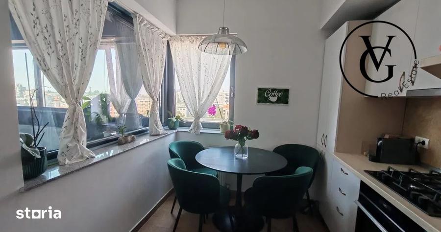 Apartament cu 2 camere semidecomandat în Far