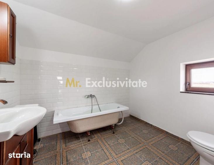 Casă cu 3 camere cu Teren 477 Mp în Bradu