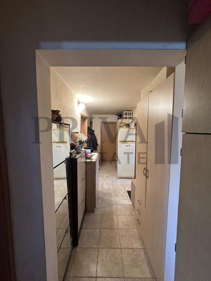 Apartament cu 4 camere decomandat, mobilat în Bucovina