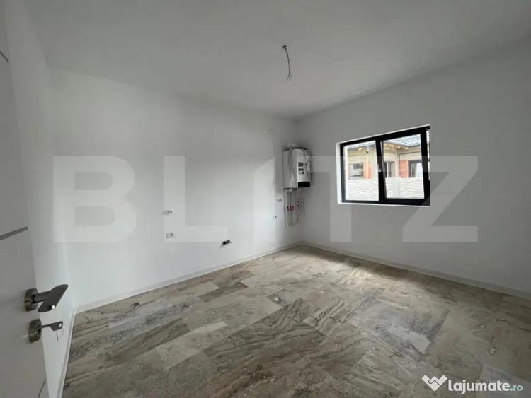 Casă cu 3 camere cu Teren 320 Mp în Central