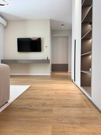 Apartament cu 2 camere decomandat în Exterior Vest