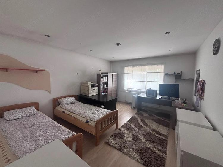Casă cu 3 camere cu Teren 50 Mp în Tudor