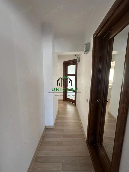 Apartament cu 3 camere decomandat în Ostroveni