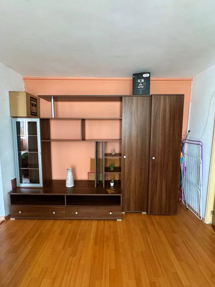 Apartament cu 2 camere semidecomandat în Dobroești
