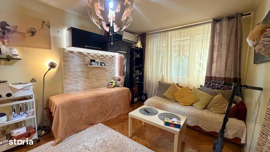 Apartament cu 3 camere în Basarabia