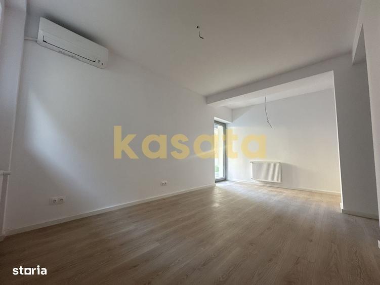 Apartament cu 4 camere în Tei