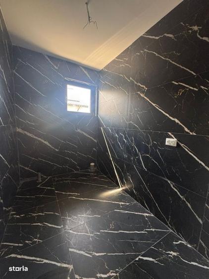 Casă cu 3 camere cu Teren 200 Mp în Central
