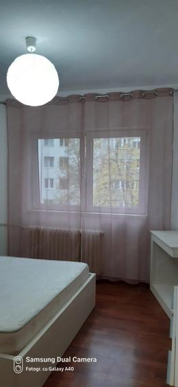 Apartament cu 2 camere decomandat, mobilat în Titan