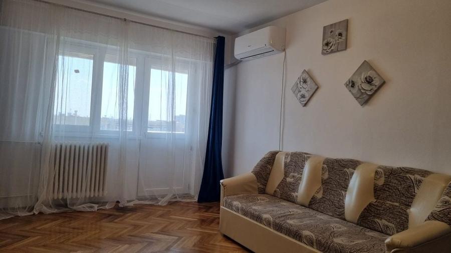 Apartament cu 3 camere decomandat în Ultracentral