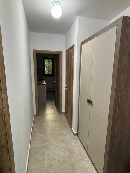 Apartament cu 2 camere decomandat în Drumul Taberei