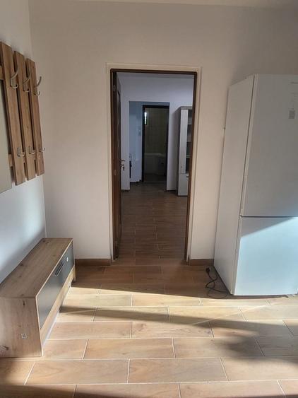 Apartament cu 2 camere decomandat în Dobroești