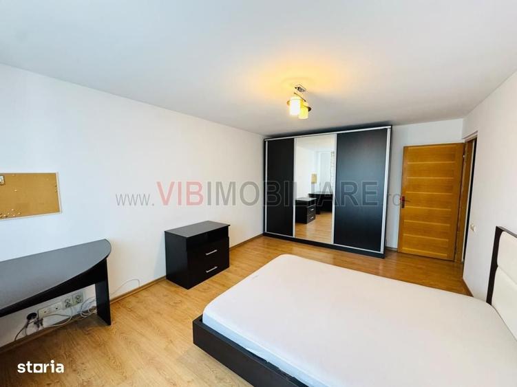 Apartament cu 3 camere în Păcii